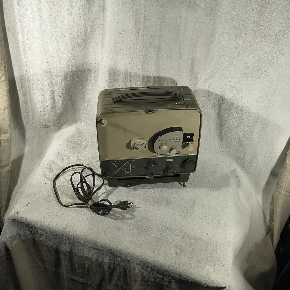 Kodak Brownie 500 Movie Projector Model C 8 Mm Film. Missing Front Cover 13x13x8